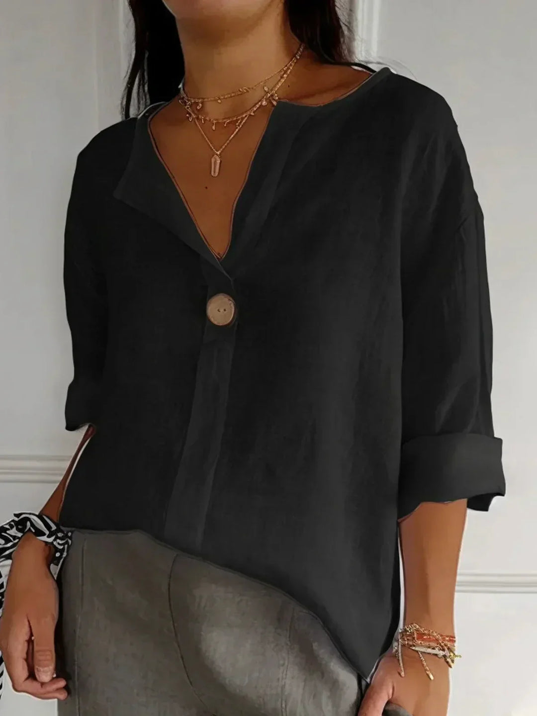 Clara™ | Chic Casual V-Neck Blouse